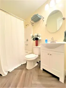 Walnut - Family Neighborhood, Pet Friendly - Image 5