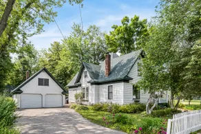 4 Bedroom Fordham House - Image 2