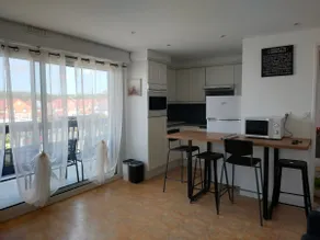 Apartment for 4 people close to the beach - Image 2
