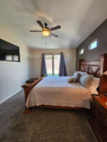 Rhinoceros Retreat 3 bed, 2 bath, and swim spa - Image 5