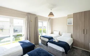 Riverside Townhouse Carrick - Image 4