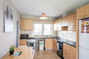 Riverside Townhouse Carrick - Image 3