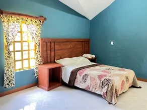 River Cabin - Image 3