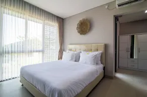 2BR ocean view walking to beach - Image 3