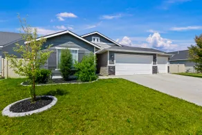 Mountain Ash House - Image 2