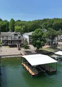 4BR 4BA lake front w/Dock & Kayak across Coconuts - Image 3