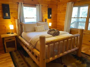 Hickory Hideaway - The Richmond Cabin - Image 5