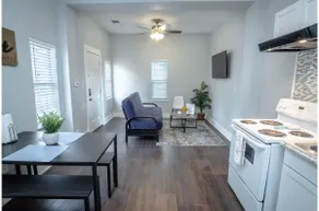 Your Private Escape Awaits! Cozy 1BR Home Near DT - Image 4