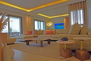 AKS Home 1 - Rare retreat for unforgettable travel - Image 2