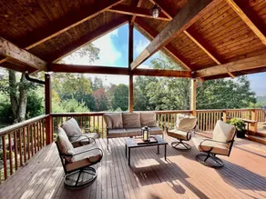 Misty Mountains Lodge - Image 5
