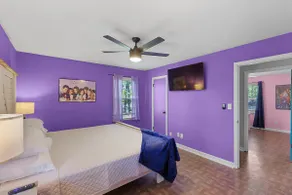 Friends TV House - Sleeps 8 - N. Jackson - So Fun - Image 5