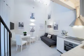 Modern Wooden Loft Bologna Center - Image 2
