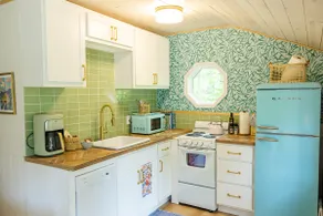 The Little Green Cottage in PTW - Image 4