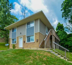All Private 2bed, 1bath w/patio - Image 5