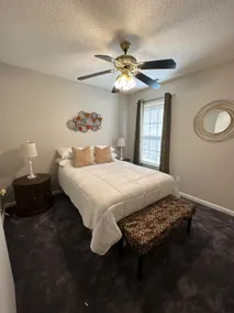 Just like home 3Br/2 Bath - New AC/Furnace - Image 3