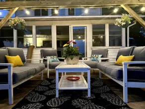 Hollyhock Beach House! - Image 3
