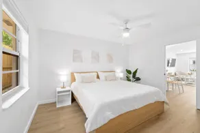 Modern Villa Retreat • Near Beach, DT and Golf - Image 3