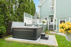 Historic Bristol Retreat, Hot tub and Costal Charm - Image 2