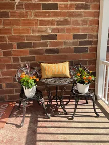 The Garrison House Airbnb - Image 5