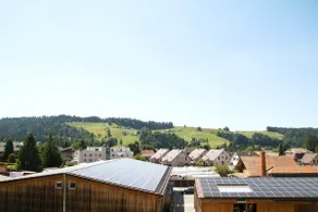 Large apartment + view – parking & equipped - Image 5