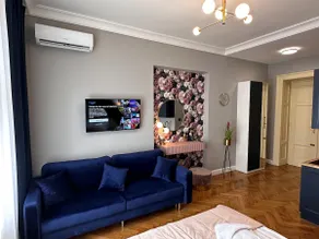 The Spiski Palace - Studio with AC and Smart TV - Image 3