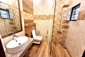 Hayyat Luxury Hotel Apartments - Image 2