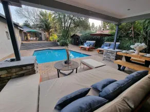 Luxury solar powered villa with pool and sauna in Northcliff - Image 4