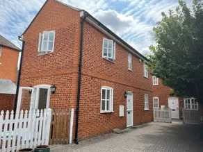 Mews house in the centre of Henley-on-Thames - Image 2