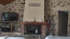 pleasant house - Image 2