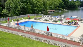 Cozy condo on Smith Mtn Lake - Image 2