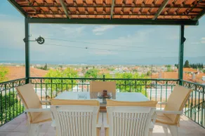 AKANTHOS Rental House - Image 4