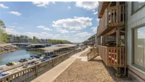 Modern water front Condo on local Horseshoe bend - Image 4