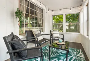 The Stillwater Retreat | 3-Min Drive Downtown - Image 4