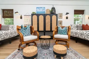 The Artist’s Barn Studio - Image 3