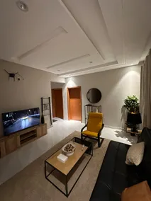 Contemporary style apartment - Self check-in 7 - Image 3