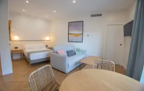 Lovely studio apartment - Image 3