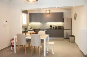 Olympia luxury apartment in Marousi - Image 2