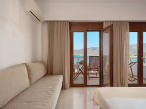 Junior Suite Sea View - Image 2