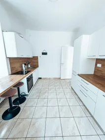 Apartment in an ancient villa - Image 2