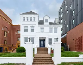 The White House Studio Apt - Unit K - Image 3