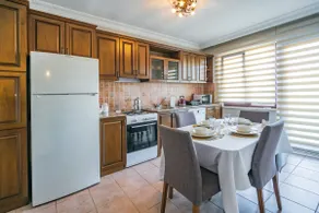 2-room apartment with balcony in the city center - Image 5