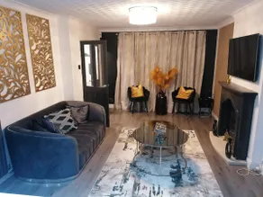 Stunning 3-bedroom Great Sankey Home - Image 5