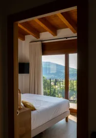 Luxury and tranquility in Molló - Image 3