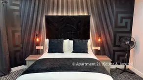 Suite 21 Jacuzzi & Sauna - Image 2