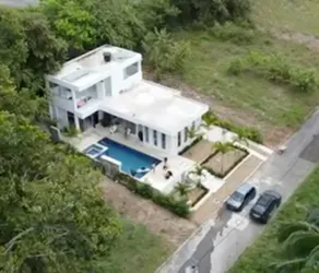 La Casa del Gato: private pool - Image 3