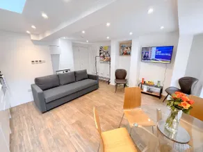 Modern Flat Nr Battersea Park - Image 3