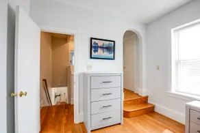Nicely renovated 3 bed 3 bath - Image 5