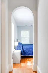 Nicely renovated 3 bed 3 bath - Image 3