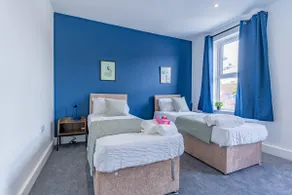 Charming 3 BR in Folkestone! - Image 4
