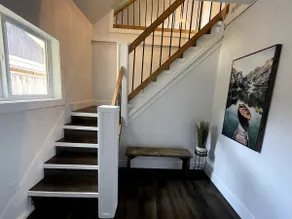 Brookswood Loft - Image 2